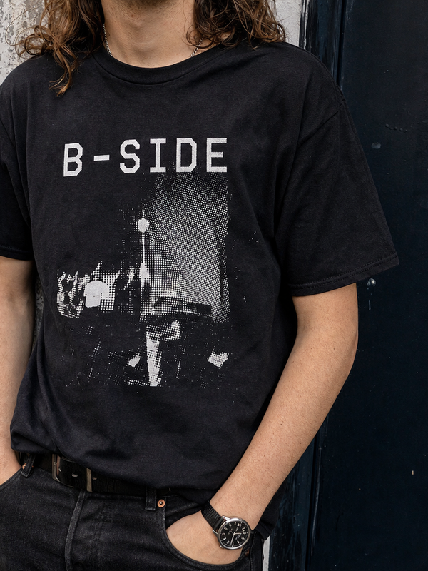 B-SIDE Tee Classic context view